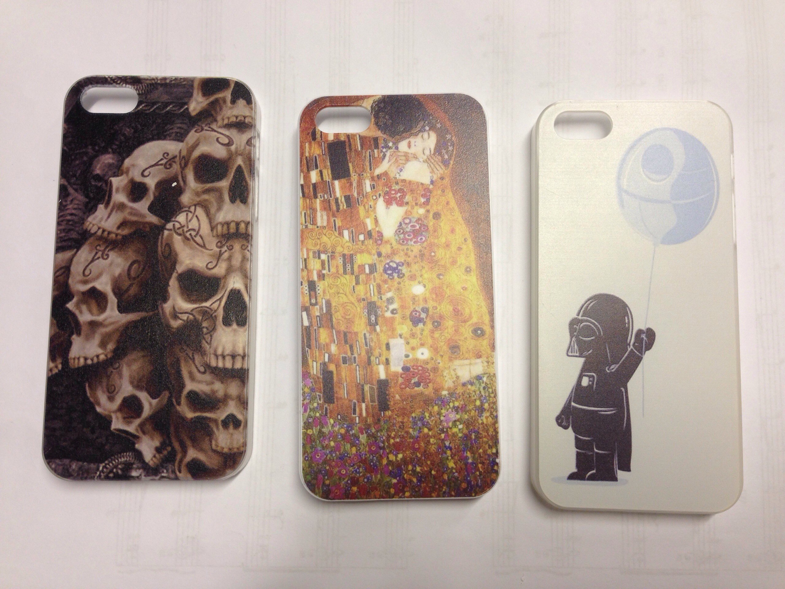Чехлы для iPhone