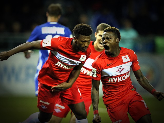 Куинси Промес и Зе Луиш