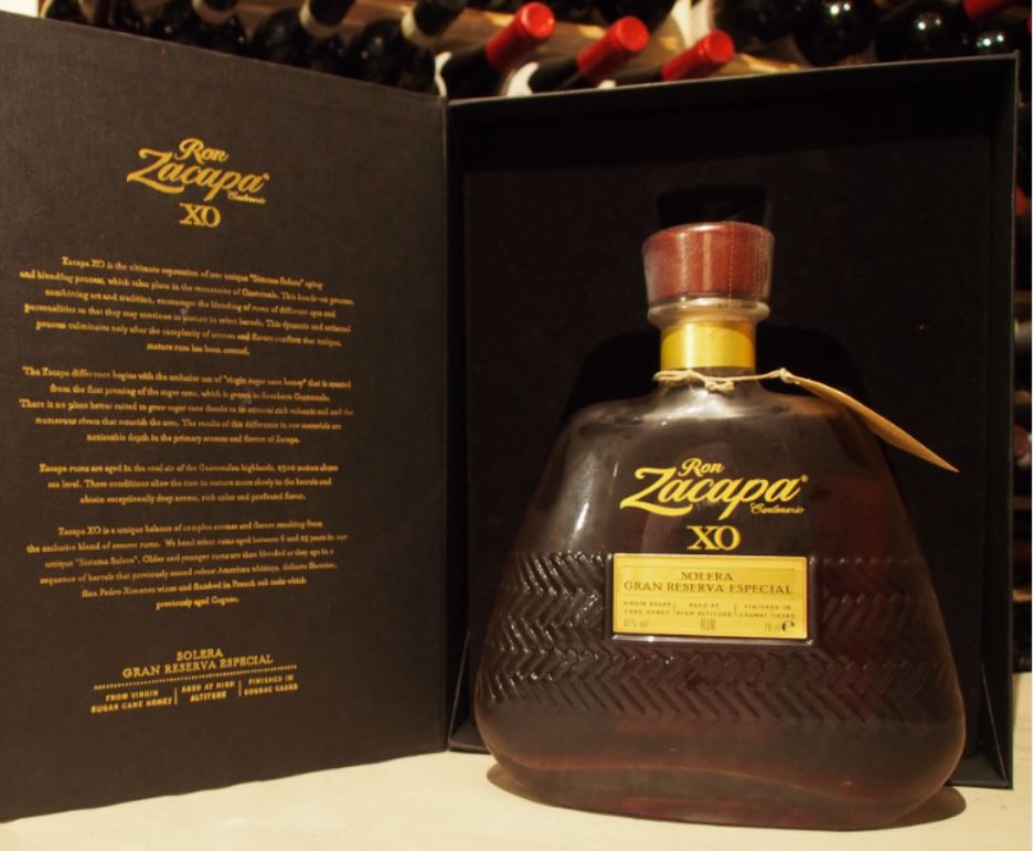 Joy xo. Закапа коньяк. Zacapa Ron XO 0,75. Ром Закапа XO Юбилейный ПУ. XO-z0378.