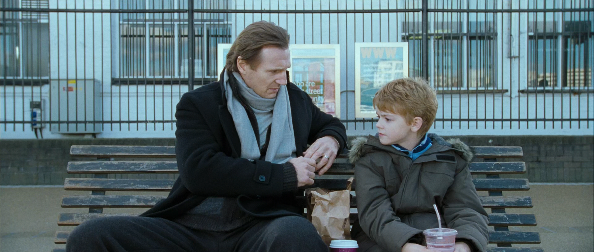 Love actually. Реальная любовь» (реж. Ричард Кёртис, 2003). Реальная любовь (Love actually) 2003. Реальная любовь фильм 2003 Сэм. Реальная любовь Лайам Нисон.