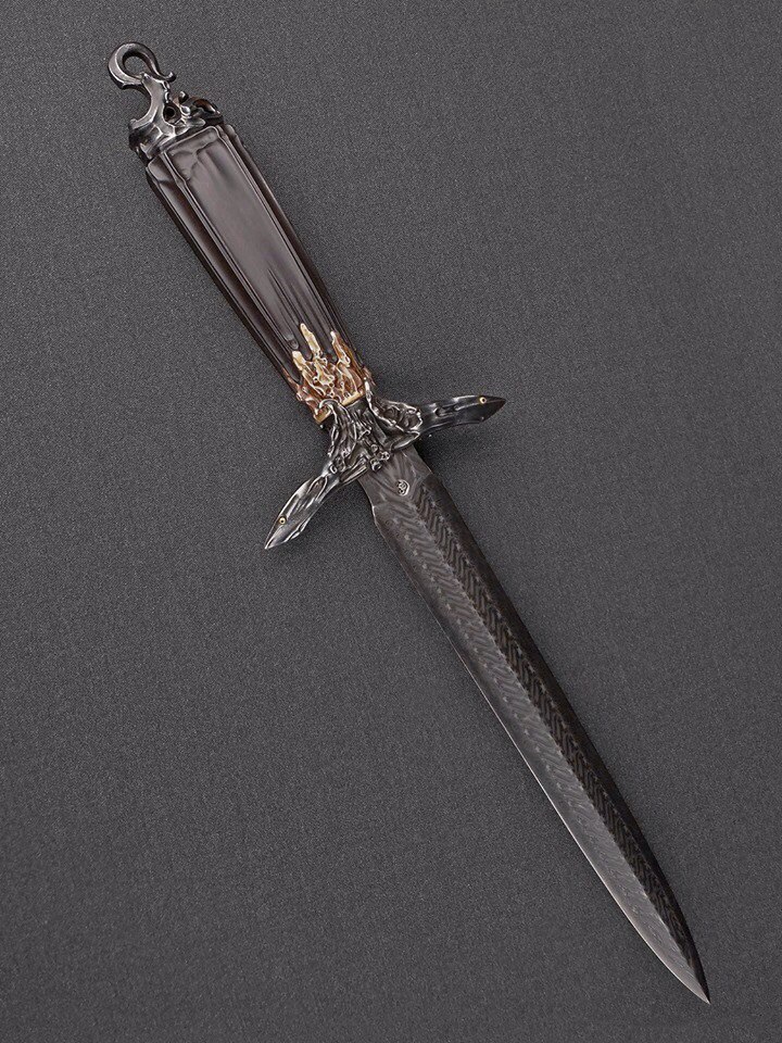 Dark dagger