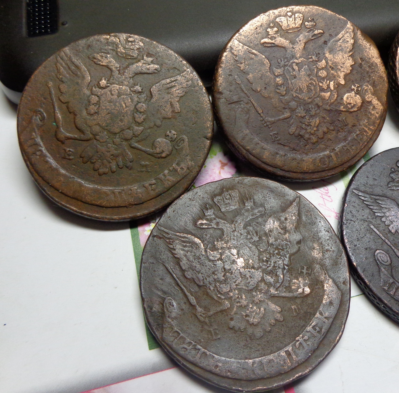 Начищенный пятак. Пятак екатерины 2. Пятак. Пятак работа. 2 копейки 1935 новый.