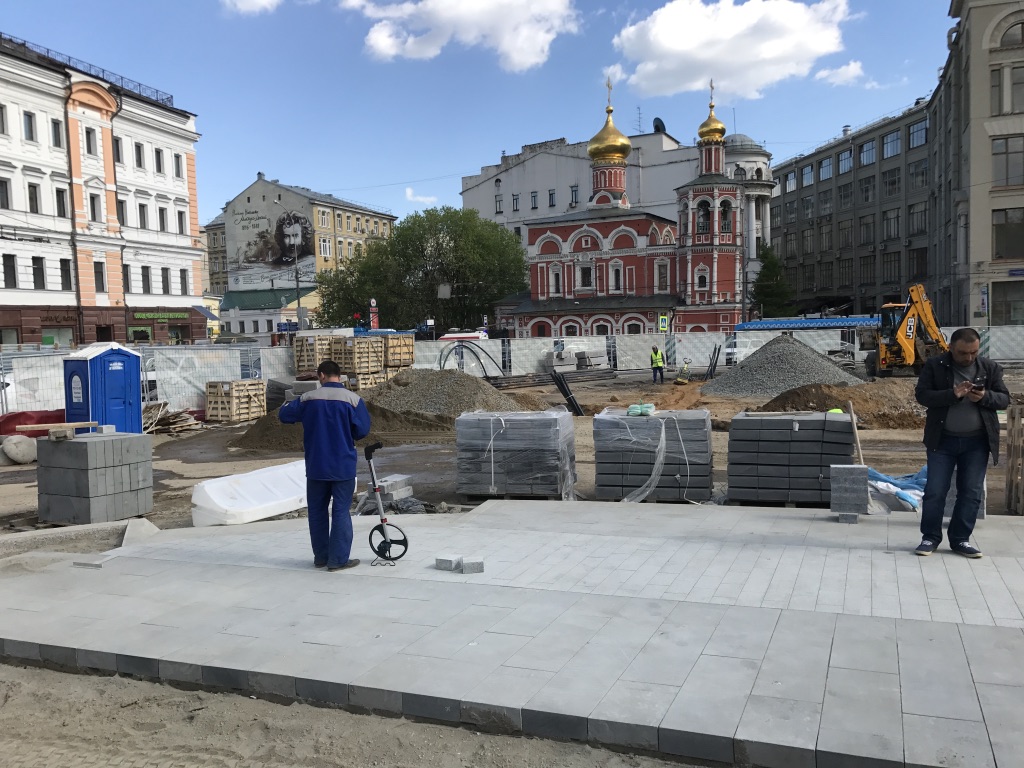 Славянская площадь фото. Славянская площадь. Славянская площадь сейчас. Фирма Славянская площадь..