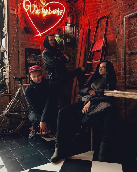 846ddfbe0273a7927294a6d2bec75beb.jpg