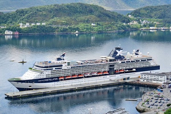 1952 (600x400, 272Kb)