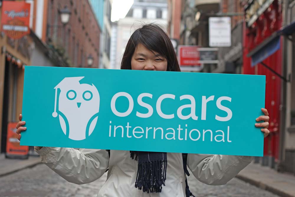 Oscars International   ()