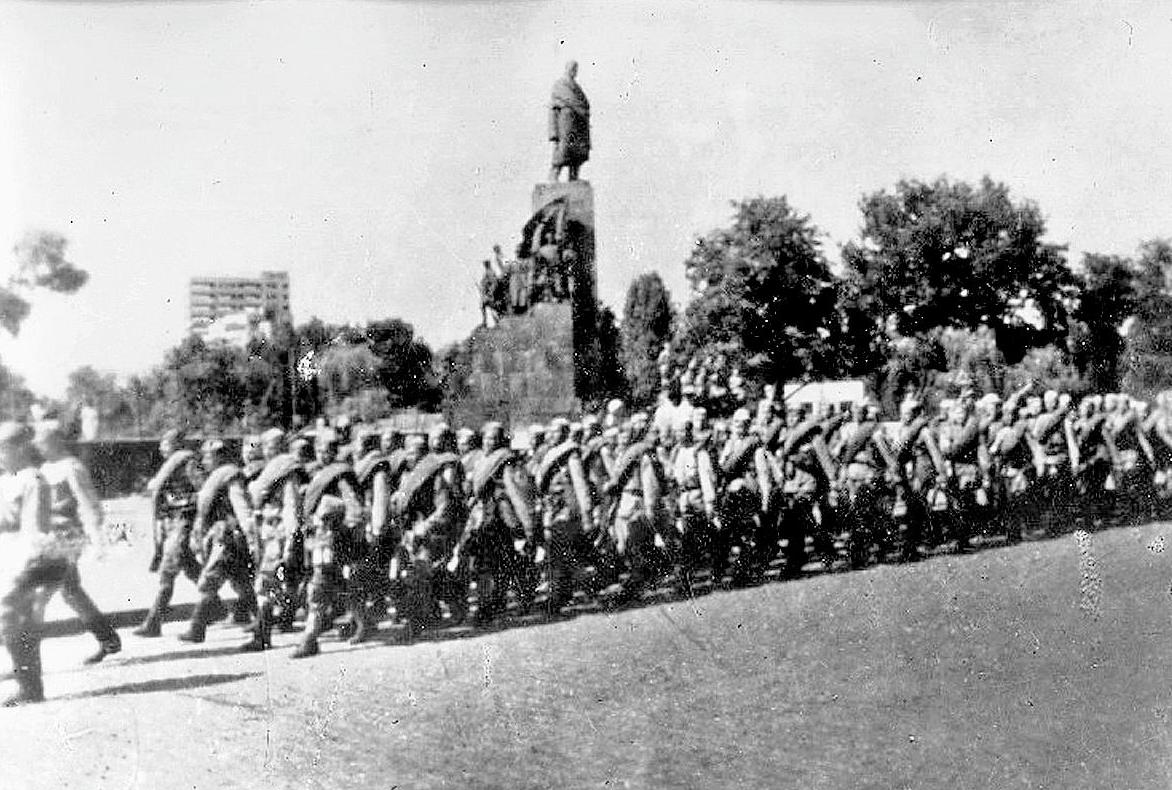 Белгород во время великой отечественной войны фото