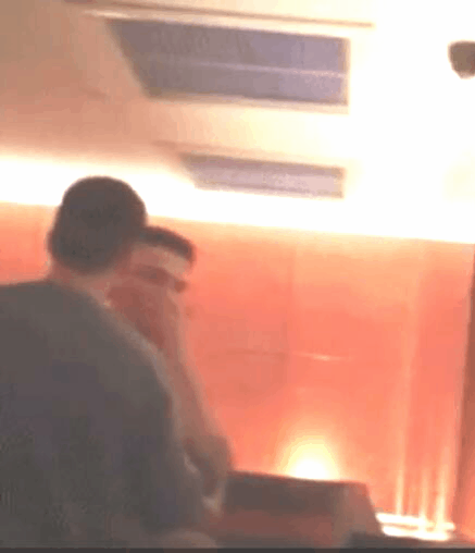 b3fdcf0eae8cac715c53baad21994ee7.gif