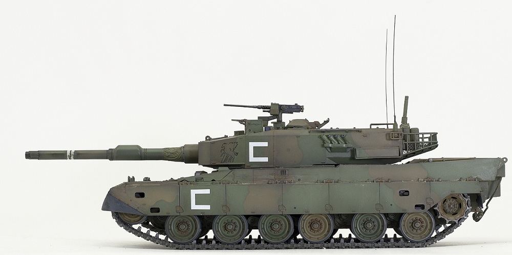 Type 90. Tamiya 1/35. 1cd0dcf24dcb6bfb24b07f5da6c6bd6c