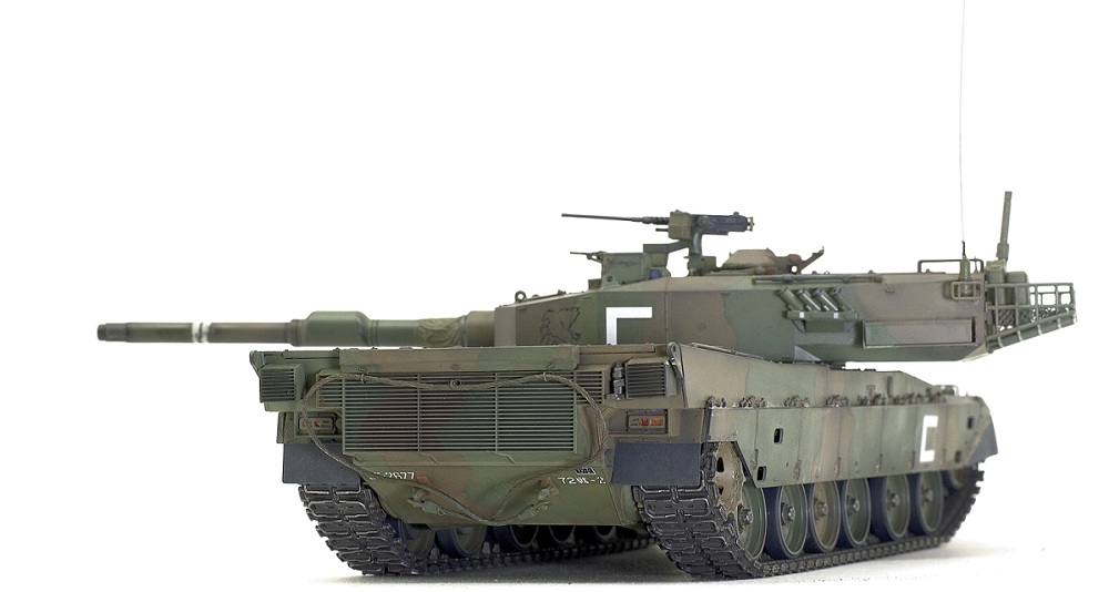 Type 90. Tamiya 1/35. 4511e490b8b8ffddec9e844a2d2fd699