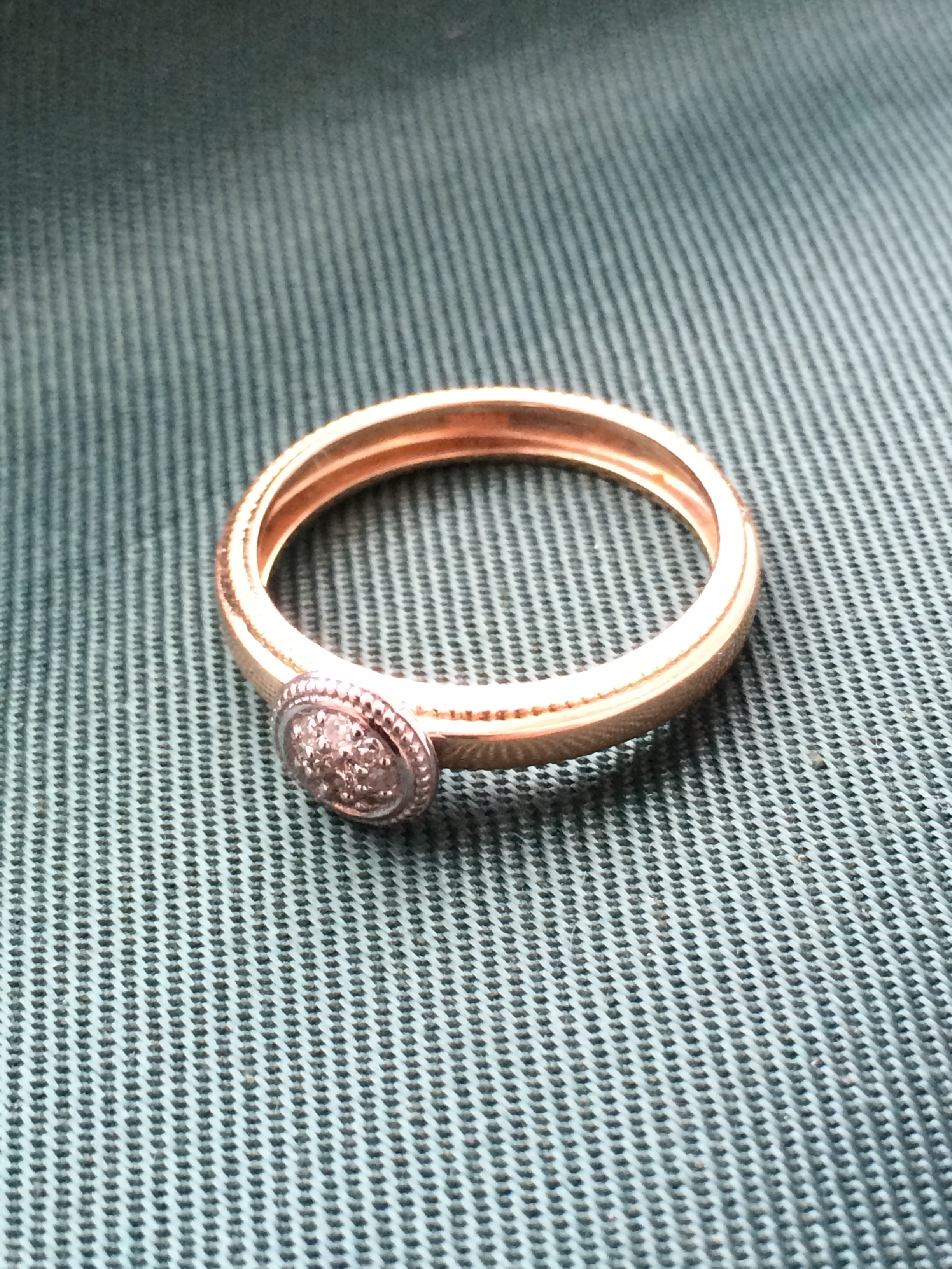 Золотое кольцо 1 грамм