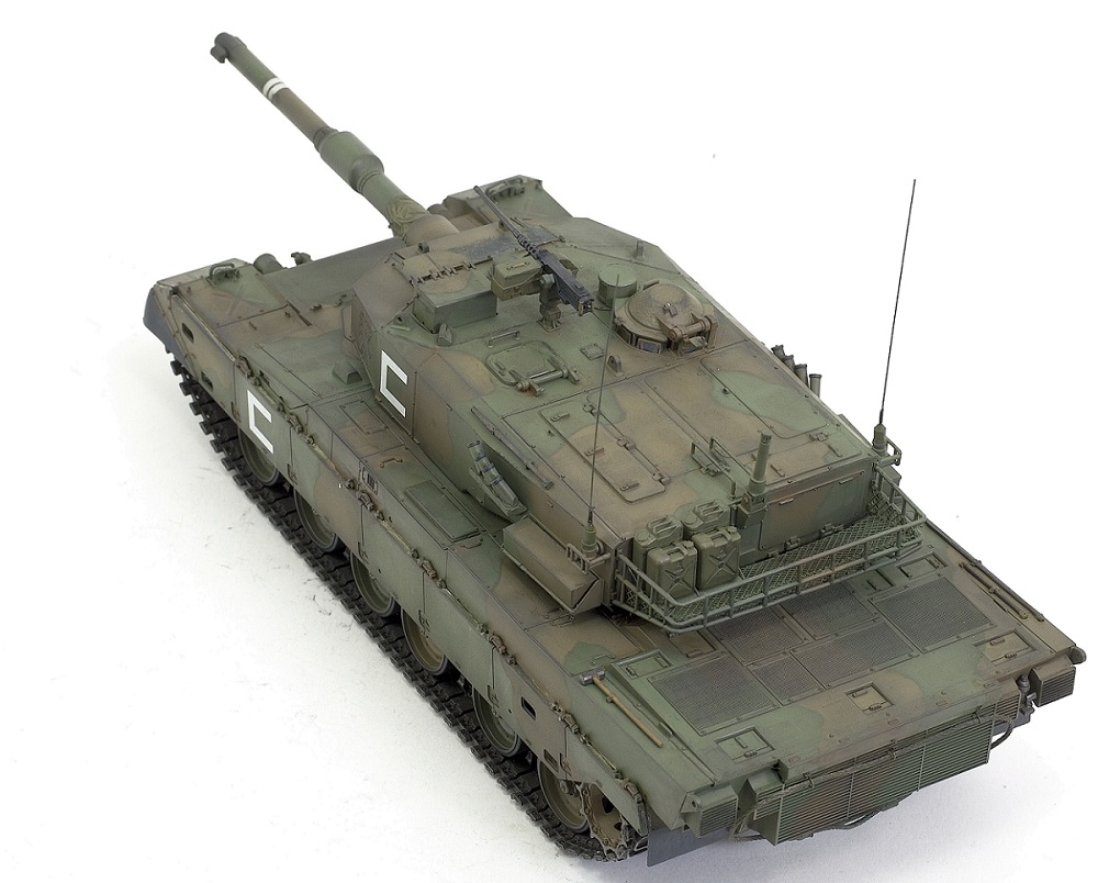 Type 90. Tamiya 1/35. Fc5c79eb05003d3d154bcce3f14f3569