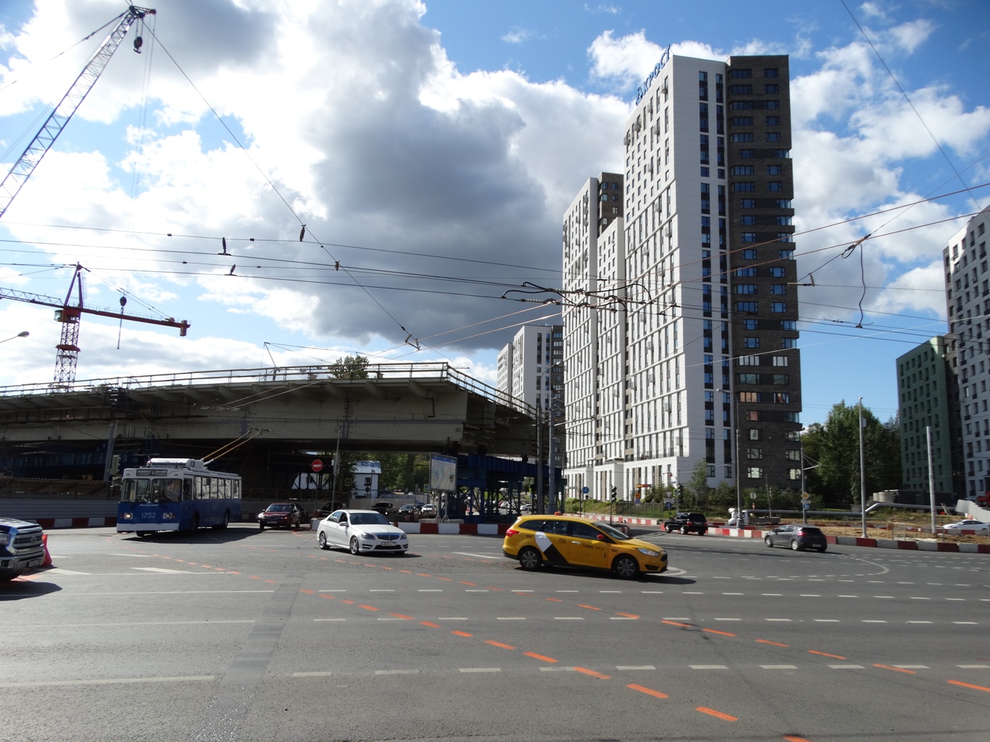 Фото Улицы Маршала Жукова