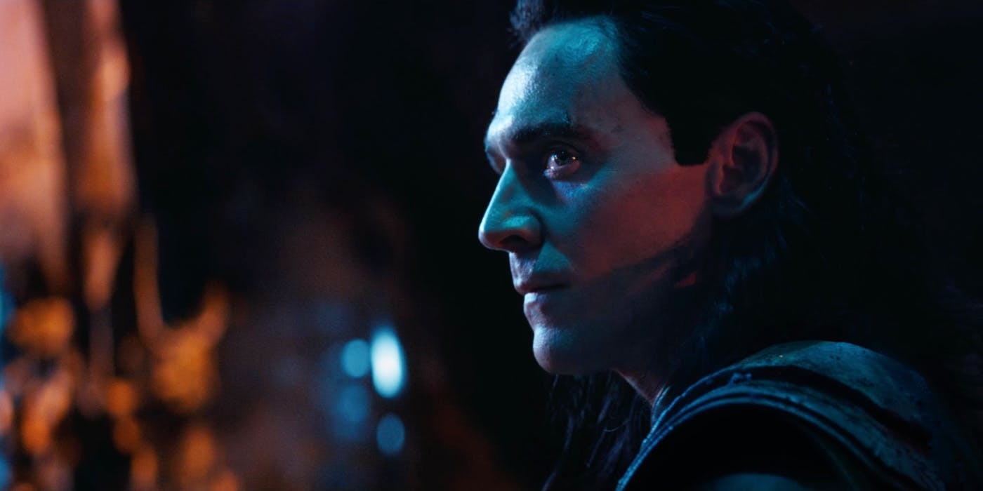 Avengers-Infinity-War-Loki-Stare.jpg