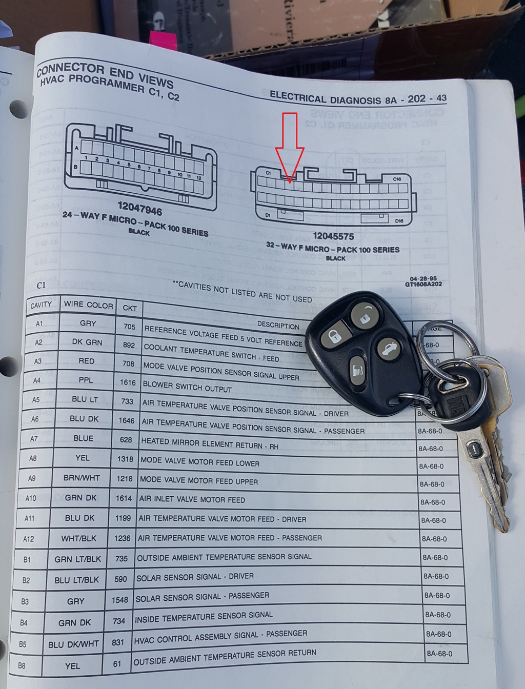 Predator's wrist nuke device for a climate control ) 70af9ce06f783655b686cadcb25f98d4