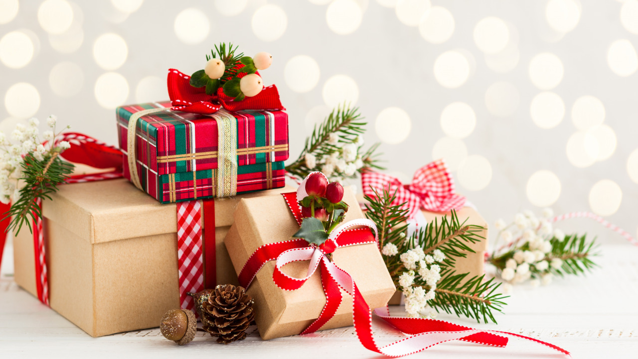 rozhdestvo-christmas-elka-holiday-celebration-ukrasheniia-me.jpg