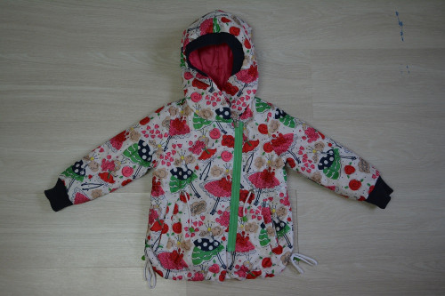 Продам верхнюю одежду на осень для девочки (от 3 до 6 лет) 8da6d61b2633599ca8faf0eb5125f1bc