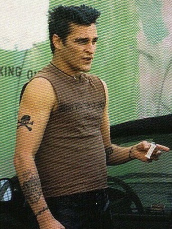 8e55e16198264be0af4d2ab28041c61f.jpg