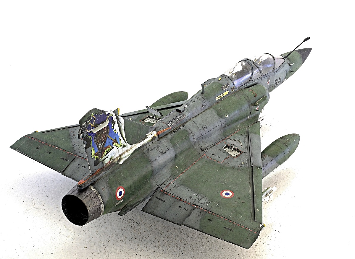 Мираж моды. Mirage 2000 1/32. Mirage-2000-5f 1/32. Сборная модель самолета Мираж 2000 от Китти Хок в масштабе 1/32. Kitty Mirage.